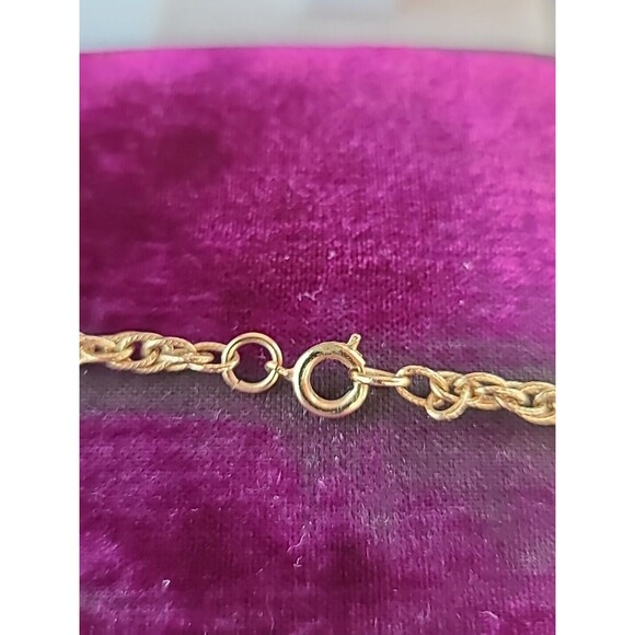 Vintage Gold Tone Metal Chain - Picture 8 of 10